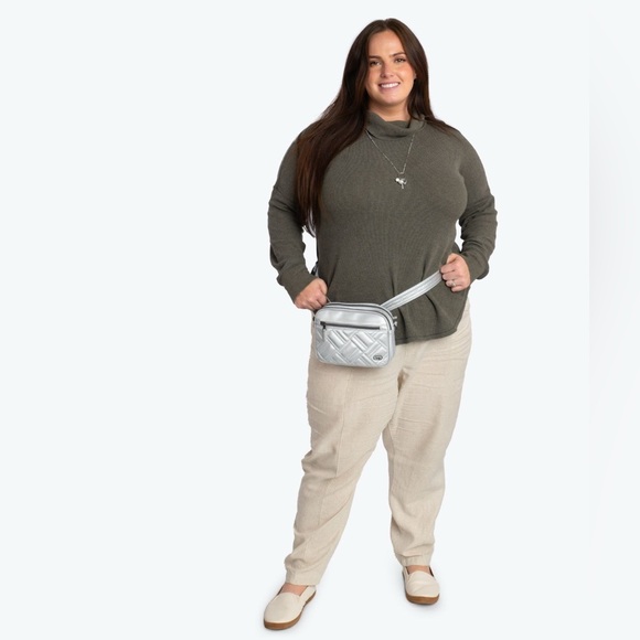 LUG Super Coupe 2 Satin Luxe VL Metallic Silver/Multi Stripe Lining 🩶🤍🩷🩵💜 BNWT - Picture 8 of 10